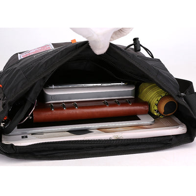 Mochila de Hombro Versátil para Deportes y Aventura - Image 13