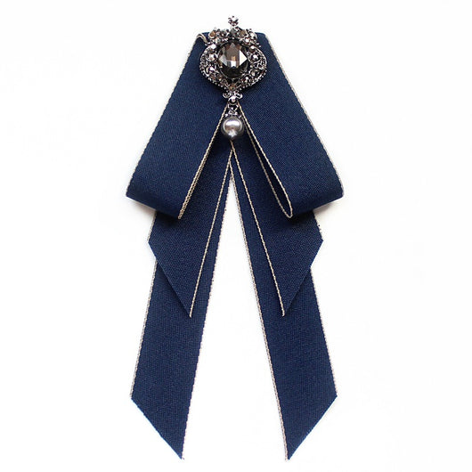 Corbata Moño Blanca Estilo Campus para Uniforme Ejecutivo y Azafata - Image 10