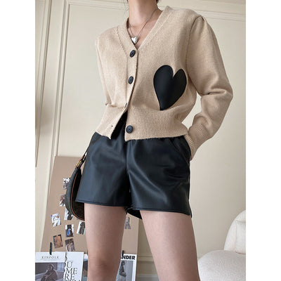 Cardigan Tejido Cuello V con Detalles en Contraste y Etiqueta Love