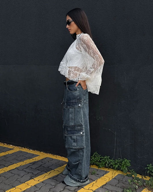 Blusa de Trabajo Blanca con Encaje Jacquard y Cuello Alto - Image 10