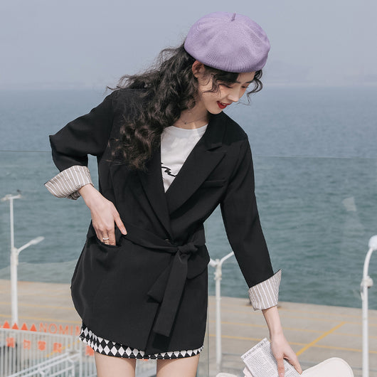 Traje Casual de Diseño Exclusivo y Elegancia Sofisticada - Image 4