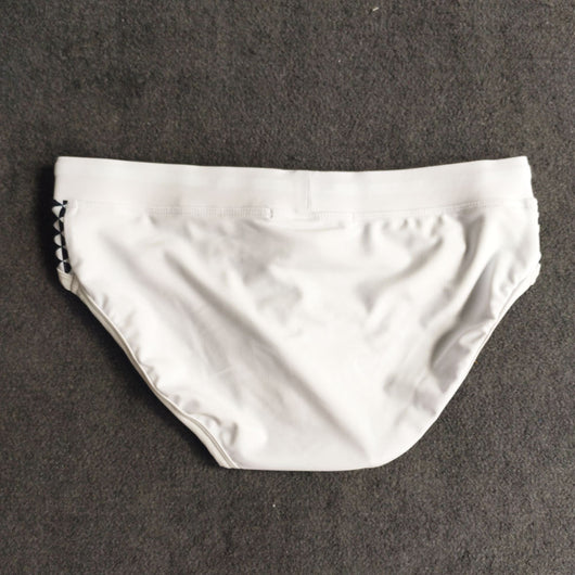 Braga Bikini Clásica Blanco y Negro con Copas - Image 12