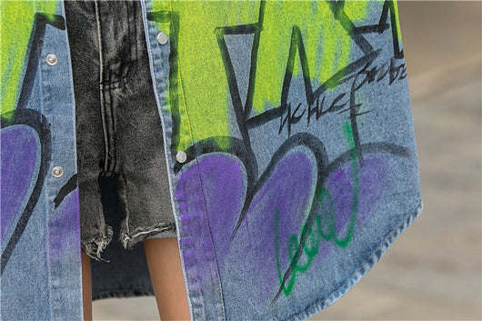 Chaqueta Denim Oversized con Estampado Grafiti para Mujer - Image 3