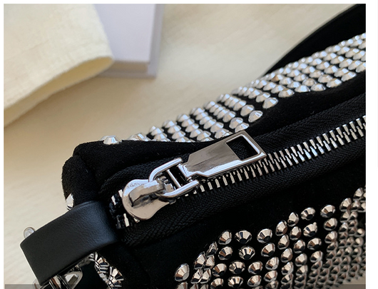 Bolso de Hombro Minimalista con Diseño Asimétrico Premium - Image 11
