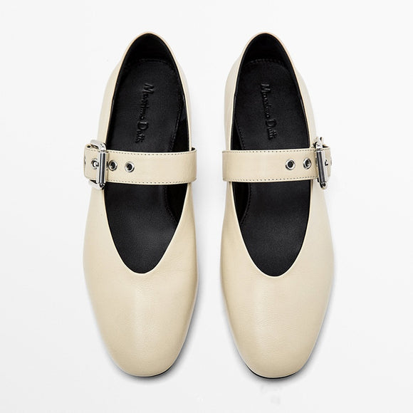 Zapatos Casuales de Cuero para Mujer con Hebilla Decorativa