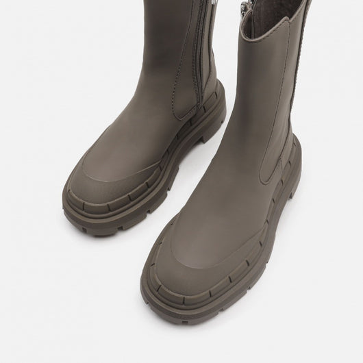 Botas Martin con Cierre Lateral y Suela Reforzada - Image 6