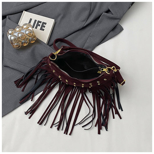 Bolsa Mensajera Retro Casual con Flecos y Remaches de Gran Capacidad - Image 33