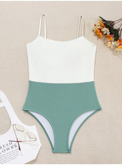 Traje de Baño Triangular con Tirantes Ajustables y Costuras Decorativas - Image 19