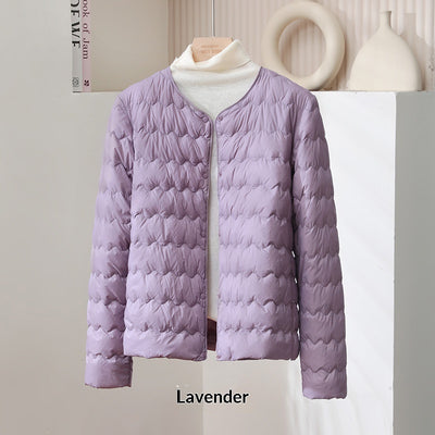 Chaqueta Corta Acolchada para Mujer con Cuello Fruncido - Image 10