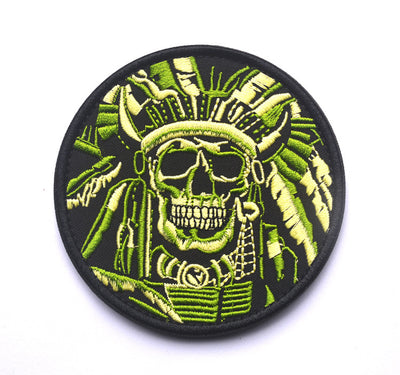 Parche Bordado Calavera Minimalista con Velcro - Image 14