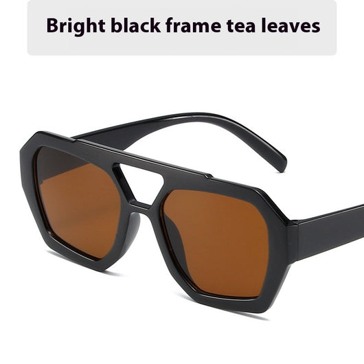 Minimalist square fashion sunglasses with a tortoiseshell frame and light brown lenses, angled view. - Image 10