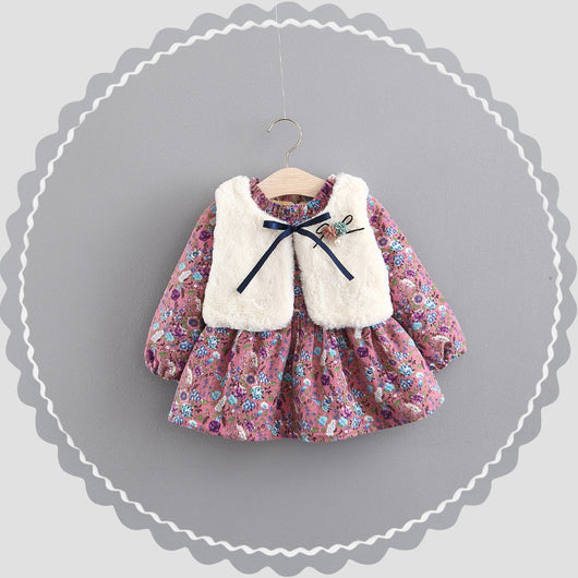 Conjunto de Falda y Blazer para Niñas con Detalles de Terciopelo - Image 7