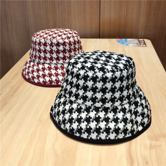 Gorra Pescador Pata de Gallo Clásica Blanco y Negro con Visera Grande - Image 20