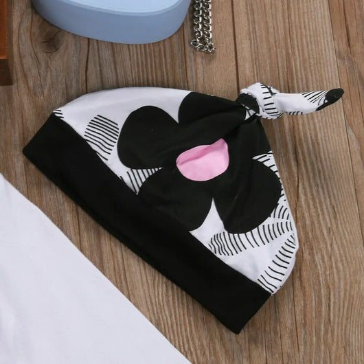 Conjunto de Tres Piezas Infantil de Algodón con Estampado de Corazones - Image 12