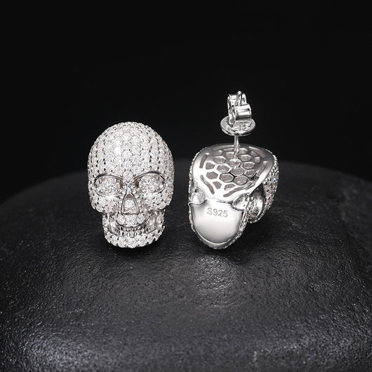 Aretes de Calavera en Plata S925 con Moissanita Brillante - Image 5