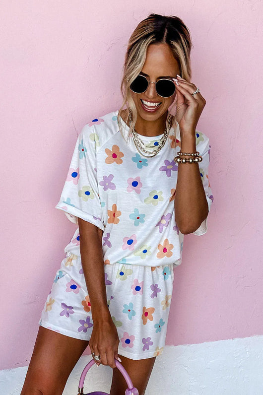 Conjunto de Pijama Floral para Mujer - Short y Blusa de Manga Corta - Image 8