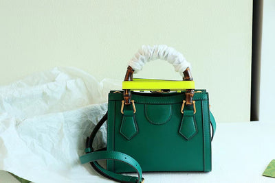 Bolso Bandolera de Diseñador con Asa de Bambú - Estilo Europeo y Americano - Image 8
