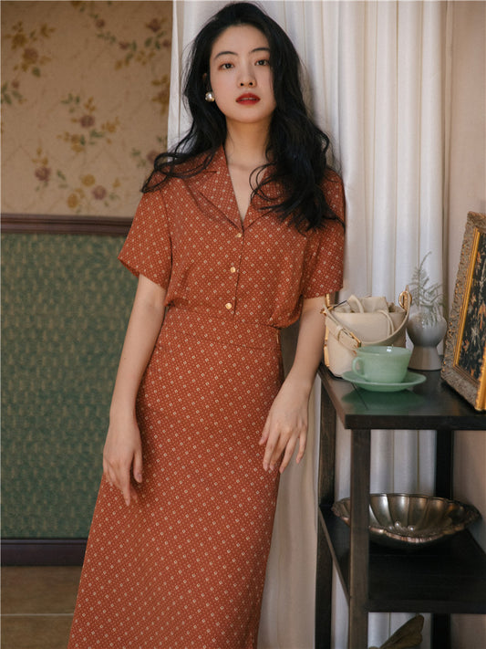 Conjunto Retro Floral Hong Kong: Blusa y Falda Dos Piezas - Image 2