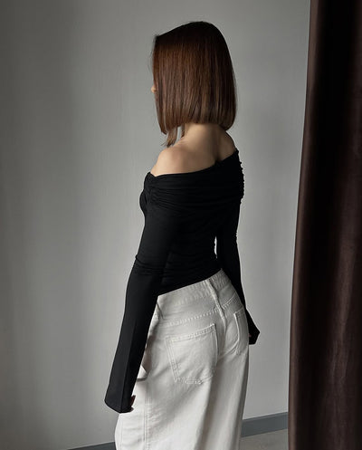 Blusa Ajustada Asimétrica Fuera del Hombro - Diseño Chica Atrevida - Image 13
