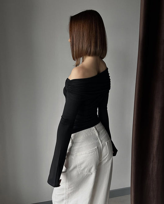 Blusa Ajustada Asimétrica Fuera del Hombro - Diseño Chica Atrevida - Image 13