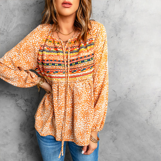 Blusa de Gasa Bordada con Cuello Redondo y Mangas Farol - Image 10