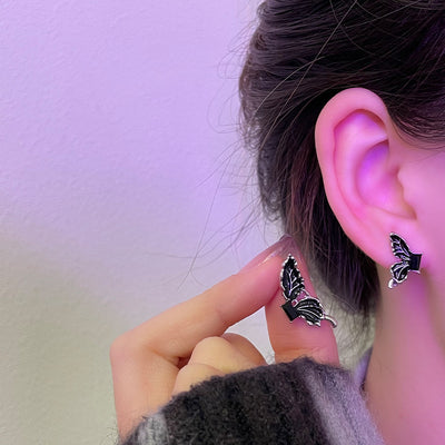 Aretes Mariposa Azul con Pintura al Óleo - Image 3