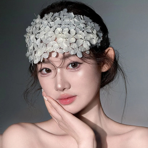 Diadema Media Guirnalda Floral - Accesorio para el Cabello