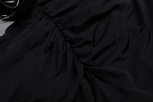 Vestido Largo Negro Escotado en Espalda con Mangas y Detalles de Flores Huecas - Image 13
