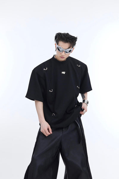 Camiseta Manga Corta con Detalles Metálicos y Hombreras Acolchadas para Hombre - Image 4