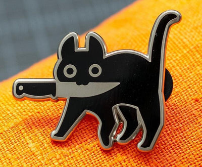 Distintivo Vaquero Gatito Negro con Cuchillo - Image 5