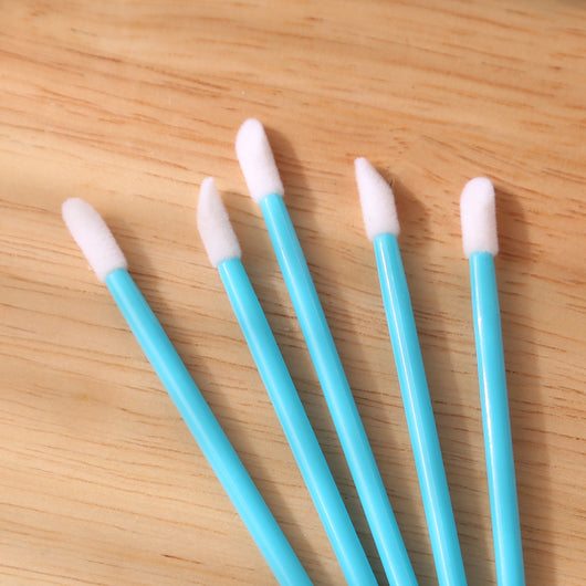 Aplicadores Desechables para Labios 200-500 Piezas | Pinceles Libres de Pelusa para Labial y Gloss - Image 8