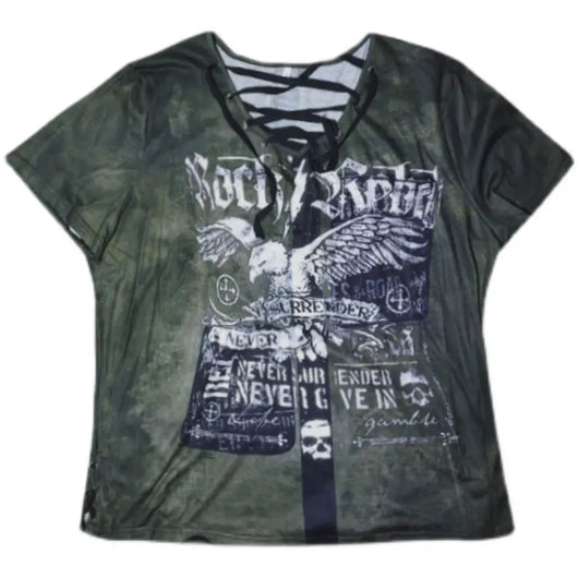 Playera Estilo Punk Retro con Estampado Audaz y Tirantes Ajustables - Image 7