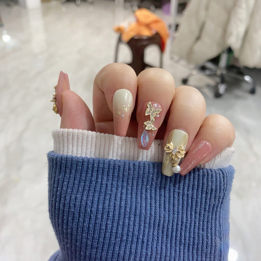 Uñas Postizas Adhesivas con Diseño Mariposa Removible - Image 2