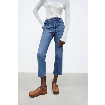 Jeans Capri Stretch Cintura Media Lavado Feng Shui - Image 9
