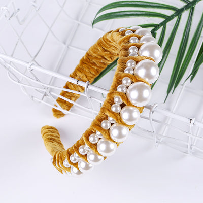 Cinta para cabello de terciopelo dorado - Image 3