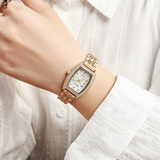 Reloj de Dama con Esfera de Barril Enchapado en Diamantes y Pulsera de Metal - Image 22