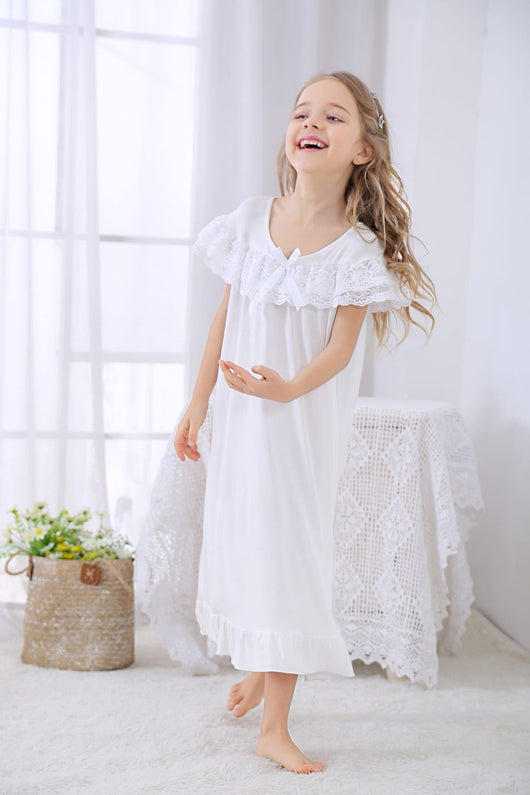 Vestido Blanco de Algodón para Niña con Bordado Computarizado - Image 3