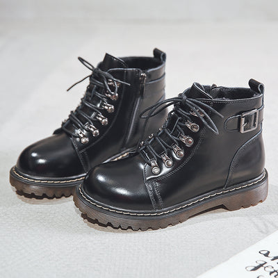 Botas Martin de Cuero Estilo Británico con Remaches Decorativos - Image 11