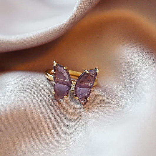 Aretes, Anillo y Collar de Cristal Púrpura con Diseño de Mariposa - Image 12