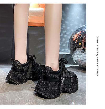 Tenis Deportivos Brillantes con Lentejuelas, Diseño Plateado y Rojo con Cristales - Image 50