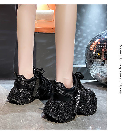 Tenis Deportivos Brillantes con Lentejuelas, Diseño Plateado y Rojo con Cristales - Image 50