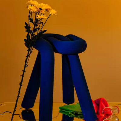 Silla Nórdica Minimalista de Diseño Curvo - Image 5