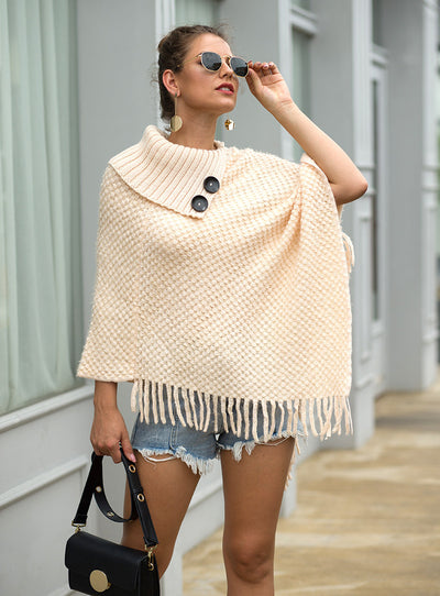 Capa Chal con Cuello Abotonado y Flecos - Image 4