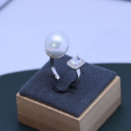 Anillo de Perla de Agua Dulce Blanca 12-13mm Plata 925 Estilo Cubo de Azúcar Ajustable - Image 3