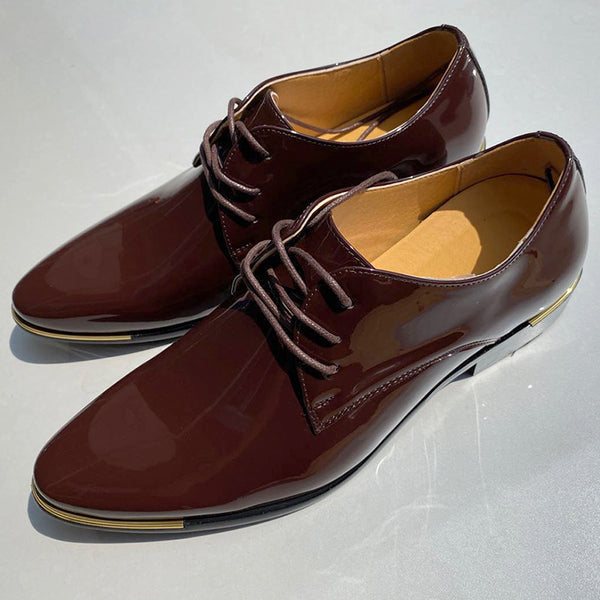 Zapatos de Cuero Ejecutivos Retro con Punta Afilada para Hombre
