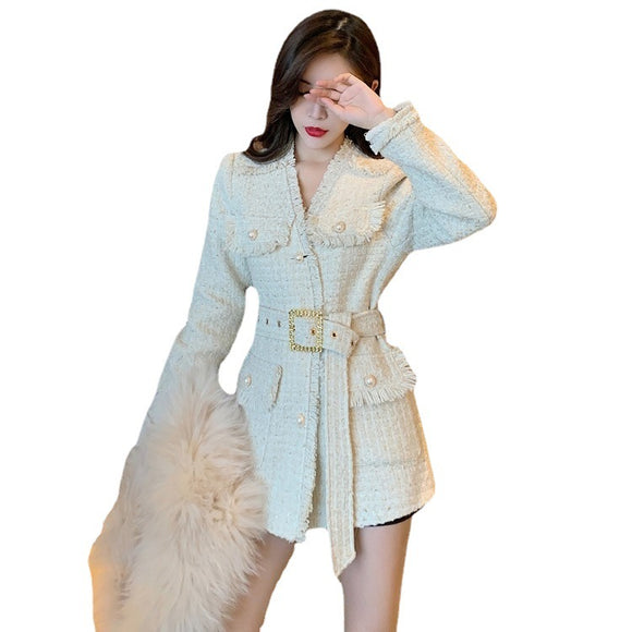 Abrigo Corto de Tweed para Mujer con Cintura Ajustada y Borlas