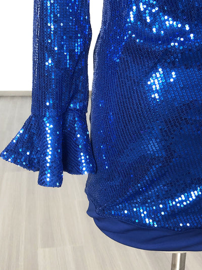 Vestido Azul con Lentejuelas en Hombros y Manga Larga Ajustado - Image 8