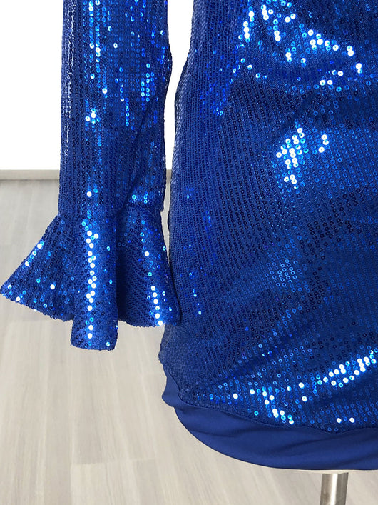 Vestido Azul con Lentejuelas en Hombros y Manga Larga Ajustado - Image 8