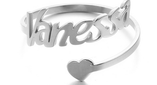 Anillo Personalizado de Acero Titanio con Letras en Acero Inoxidable - Image 12