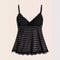 Blusa Elegante de Rayas con Cuello de Encaje Contrastante